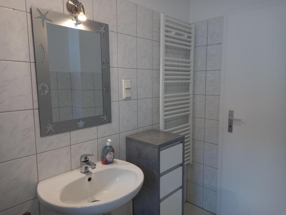 1 Zimmer Appartment Шпринге Екстериор снимка