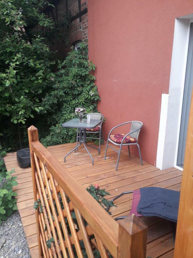 1 Zimmer Appartment Шпринге Екстериор снимка